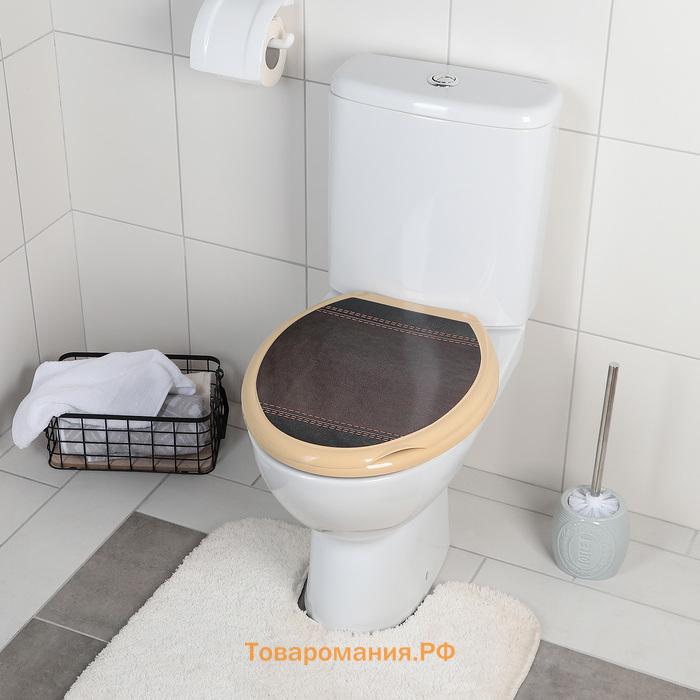 Сиденье для унитаза «Декор. Кожа», 44,5×37,5 см, с крышкой, коричневое