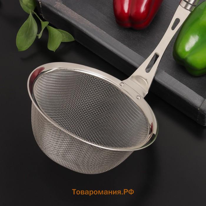 Сито-дуршлаг Magistro Arti, d=16 см, с фиксатором, серебристое