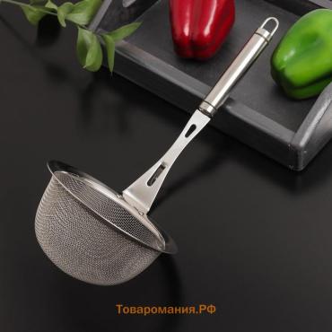 Сито-дуршлаг Magistro Arti, d=16 см, с фиксатором, серебристое